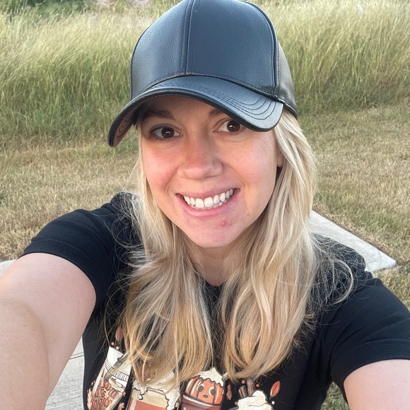 Meet your Posher, Mary - Picture 1 of 1